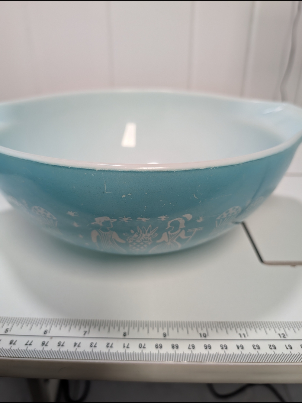 Vintage PYREX Butterprint Turquoise Amish Farmer Design, 4 qt Cinderella Bowl